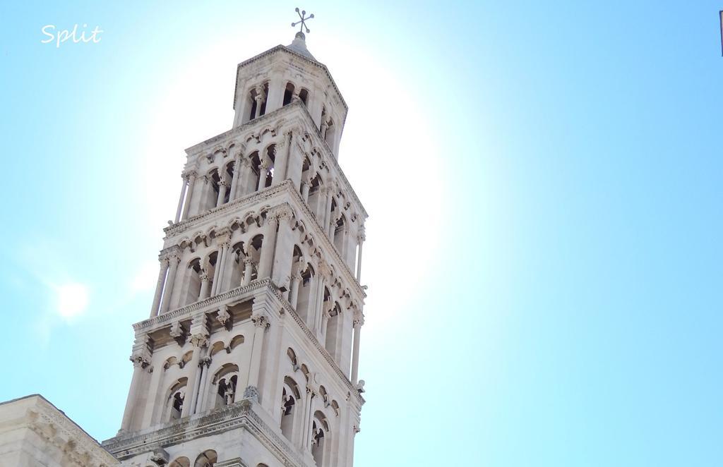 Moni Apartament Split